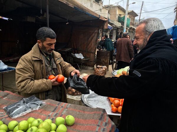 La ciudad siria de Noubel tras 4 años de asedio - Sputnik Mundo