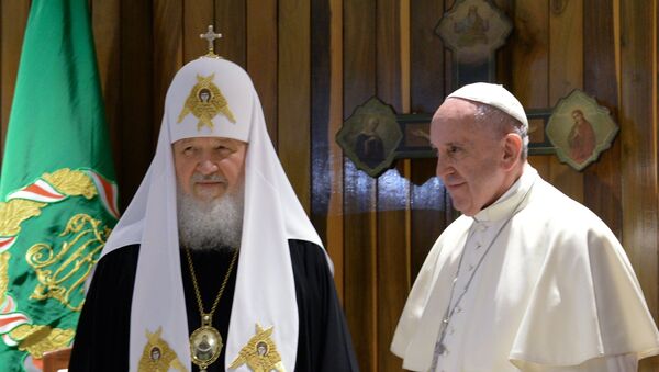 El patriarca Kiril y el Papa Francisco en la Habana - Sputnik Mundo
