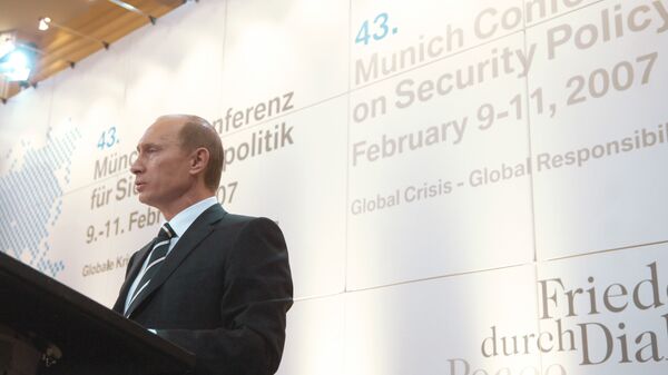 Presidente ruso, Vladímir Putin en la conferencia de seguridad en Múnich en 2007 - Sputnik Mundo