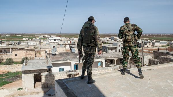 Soldados sirios en Alepo - Sputnik Mundo