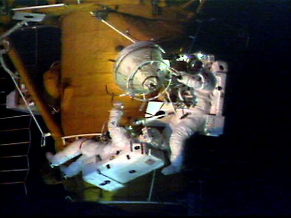 La primera estación espacial modular en el mundo: “Mir” - Sputnik Mundo