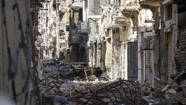 Street is filled with debris and abandoned houses in the city of Benghazi, Libya (File) - Sputnik Mundo