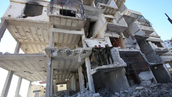 Edificio destruido en Latakia (imagen referencial) - Sputnik Mundo
