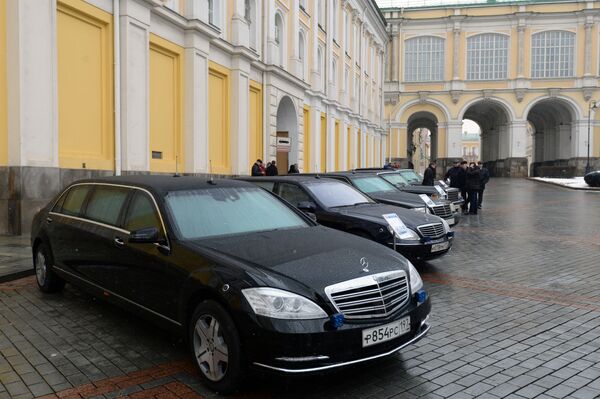 Automóviles únicos: desde la época de Nicolás II hasta la de Vladímir Putin - Sputnik Mundo
