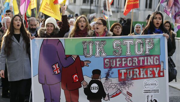 Marcha en apoyo de  kurdos, Londres (archivo) - Sputnik Mundo