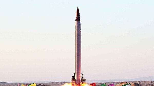Misil balístico iraní Emad (archivo) - Sputnik Mundo