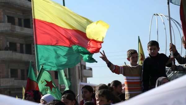 Demostración kurda en la ciudad siria de Qamishli (archivo) - Sputnik Mundo