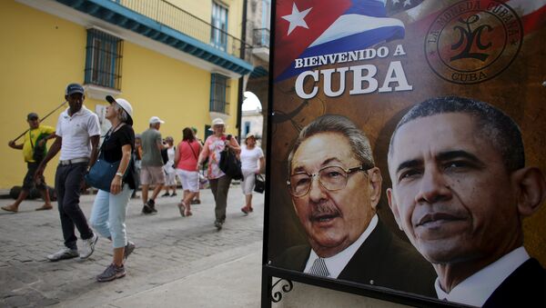Retrato de Raúl Castro, presidente cubano, y Barack Obama, presidente estadounidense - Sputnik Mundo