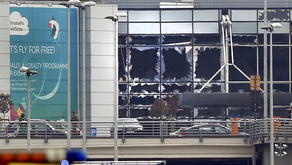 Ventadas destruidas en el aeropuerto de Zaventem en Bélgica tras las explosiones - Sputnik Mundo
