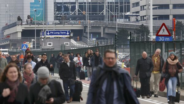 Bélgica cierra frontera con Francia y refuerza seguridad de instalaciones nucleares - Sputnik Mundo