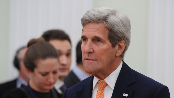 El secretario de estado de EEUU John Kerry durante su visita a Moscú - Sputnik Mundo