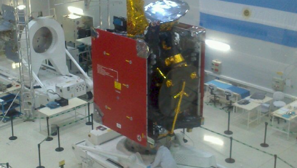 Fabricación del satélite Arsat 2 (archivo) - Sputnik Mundo