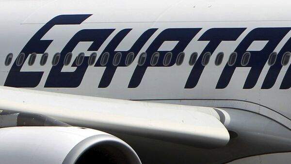 Avión de pasajeros de la compañía aérea Egyptair - Sputnik Mundo