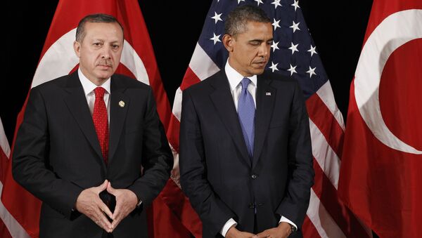 Barack Obama and Recep TayyipPresidente de Turquía, Recep Tayyip Erdogan, y presidente de EEUU, Barack Obama (Archivo) Erdogan - Sputnik Mundo