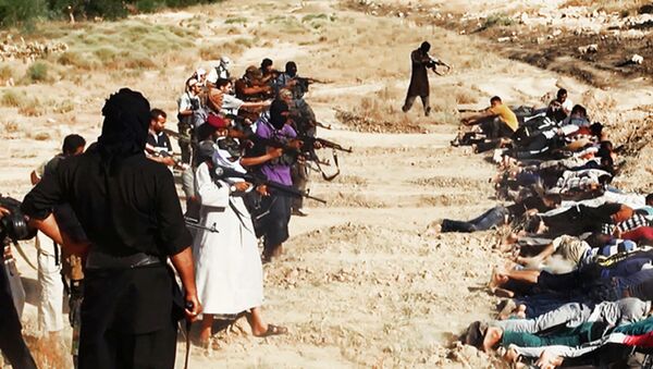 Mass execution by fighters of ISIS in Iraq - Sputnik Mundo