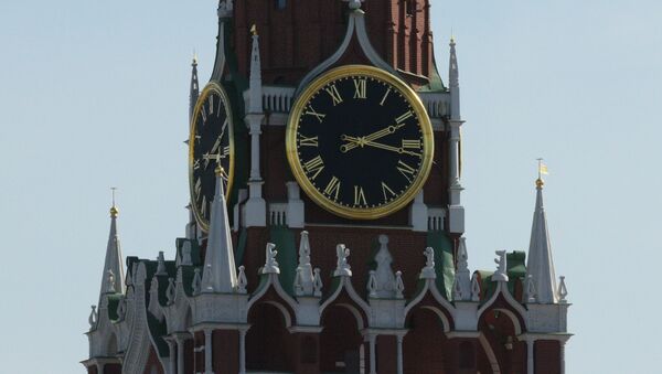 El reloj principal del Kremlin de Moscú - Sputnik Mundo