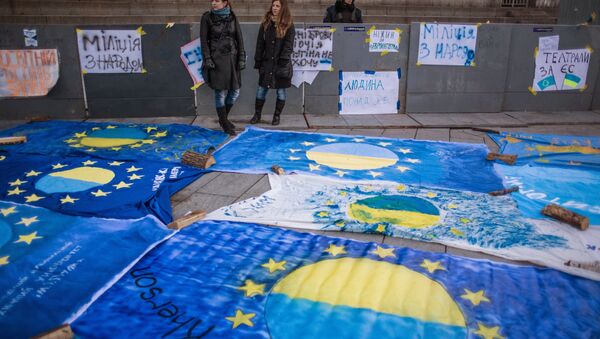 La manifestación en apoyo a la asociación Ucrania-UE - Sputnik Mundo