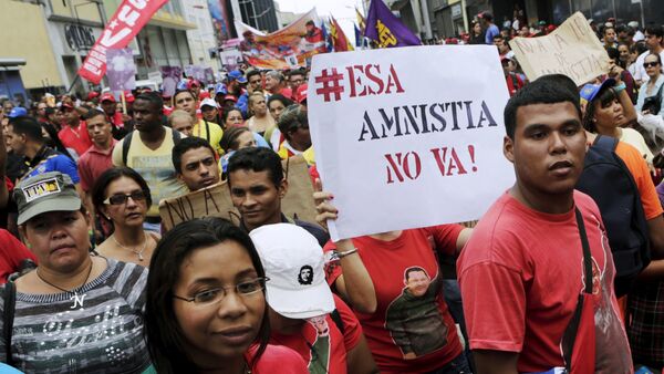 Protesta contra ley de amnistía en Caracas - Sputnik Mundo
