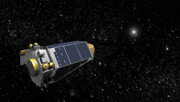 Kepler Spacecraft moving through space - Sputnik Mundo