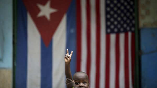Banders de Cuba y EEUU - Sputnik Mundo