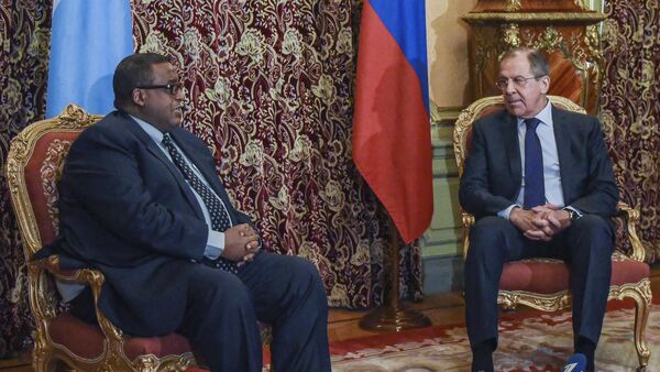 La reunión del Ministro de Asuntos Exteriores de Rusia Serguéi Lavrov con el primer ministro de Somalia Omar Shermarke en Moscú - Sputnik Mundo