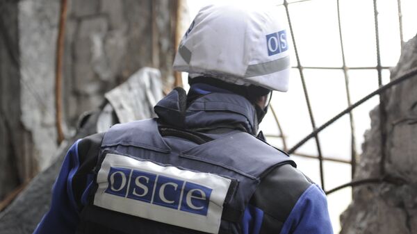 Observador de la OSCE en Donbás (archivo) - Sputnik Mundo