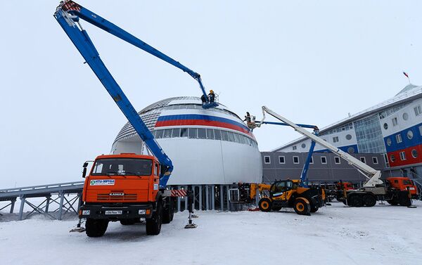 La construcción de la base militar ruso en el Ártico - Sputnik Mundo