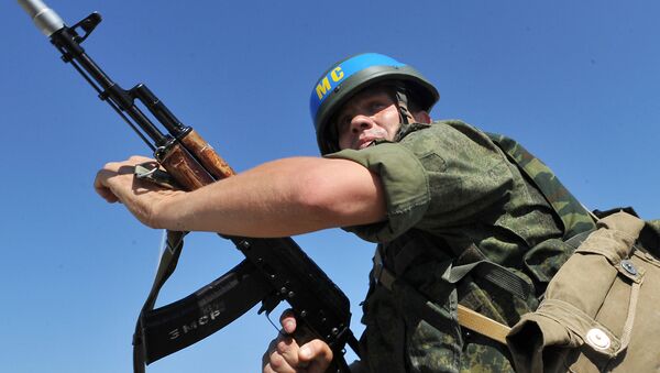 Soldado de las Fuerzas de interposición rusas en Transnistria - Sputnik Mundo