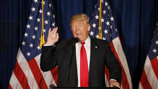 Republican U.S. presidential candidate Donald Trump delivers a foreign policy speech at the Mayflower Hotel in Washington - Sputnik Mundo