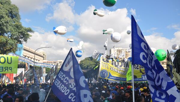 Manifestación sindical contra el Gobierno argentino - Sputnik Mundo