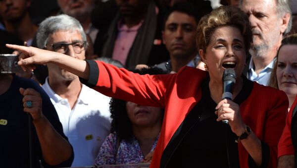 Dilma Rousseff, presidenta de Brasil, durante el discurso del Día del Trabajador el 1 de mayo en Sao Paulo - Sputnik Mundo