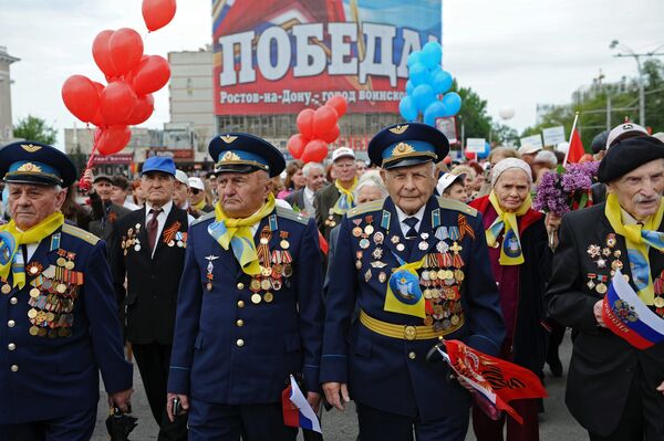 Las ciudades de Rusia celebran el Día de la Victoria - Sputnik Mundo