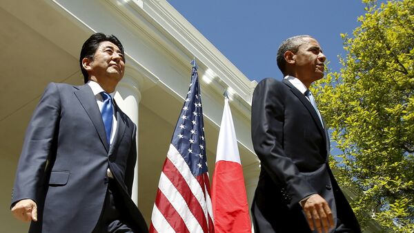 El primer ministro de Japón, Shinzo Abe y el presidente de EEUU, Barack Obama - Sputnik Mundo
