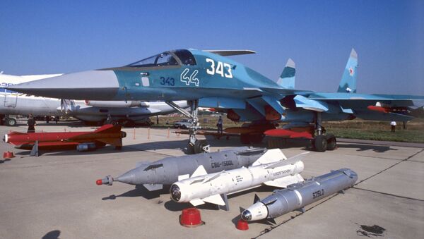 Caza ruso Su-32, una versión para exportación del Su-34 - Sputnik Mundo