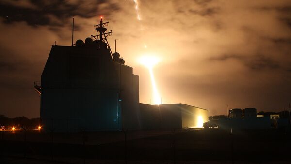 El sistema del defensa antimisiles Aegis Ashore - Sputnik Mundo