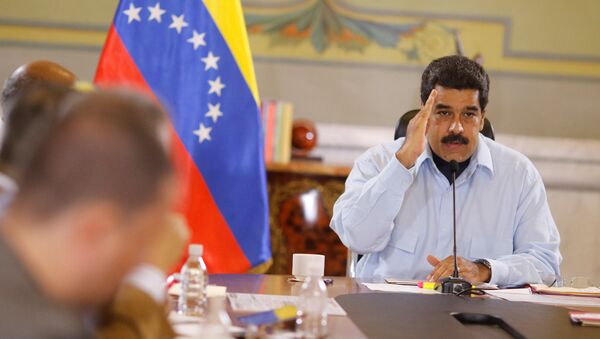 Venezuela's President Nicolas Maduro speaks during a meeting with ministers at the Miraflores Palace in Caracas, Venezuela May 12, 2016. - Sputnik Mundo