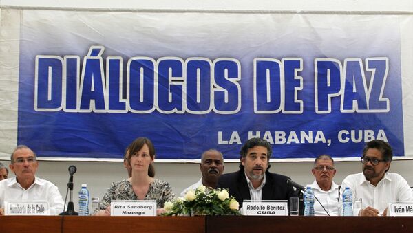 Las negociaciones entre el Gobierno de Colombia y las FARC en la Habana - Sputnik Mundo
