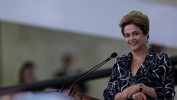 Dilma Rousseff, expresidenta de Brasil - Sputnik Mundo