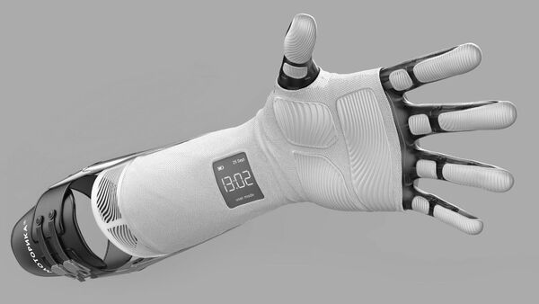 La prótesis para las extremidades superiores creada por la empresa rusa Motorica - Sputnik Mundo