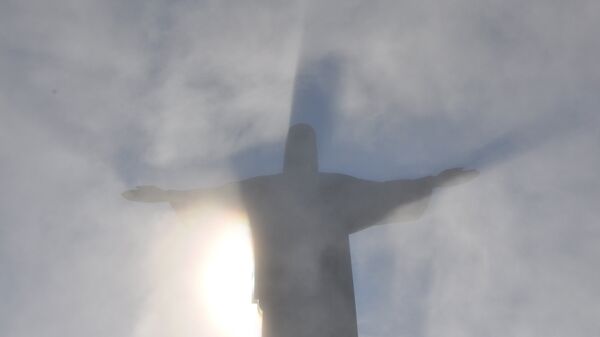 El pecado de la corrupción aparece en los sermones del Corpus Christi en Brasil - Sputnik Mundo
