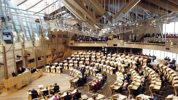 Scottish lawmakers at the new Scottish Parliament building, in Edinburgh. (File) - Sputnik Mundo