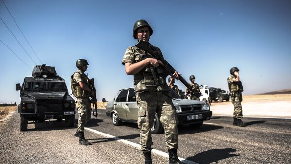 Militares turcos en la frontera con Siria - Sputnik Mundo