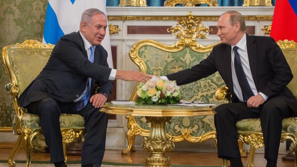 Primer ministro de Israel, Benjamín Netanyahu y presidente de Rusia, Vladímir Putin - Sputnik Mundo