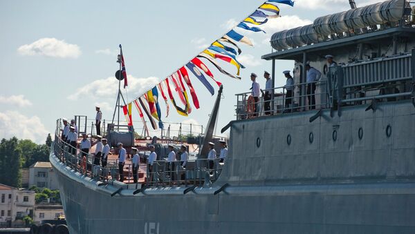 El arribo de la fragata Admiral Grigoróvich a Sebastopol - Sputnik Mundo