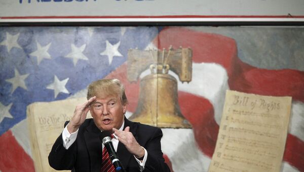 Donald Trump, candidato presidencial republicano - Sputnik Mundo