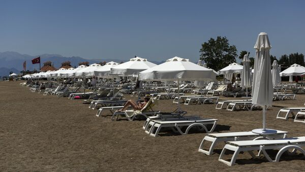 Una de las playas de Antalya - Sputnik Mundo