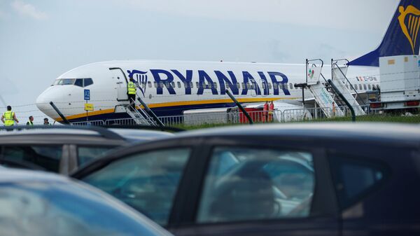 Avión de aerolínea Ryanair en el aeropuerto de Frankfurt - Sputnik Mundo