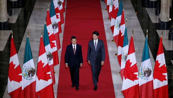 Presidente de México, Enrique Peña Nieto, y primer ministro de Canadá, Justin Trudeau (archivo) - Sputnik Mundo