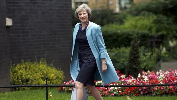 Theresa May, política británica - Sputnik Mundo