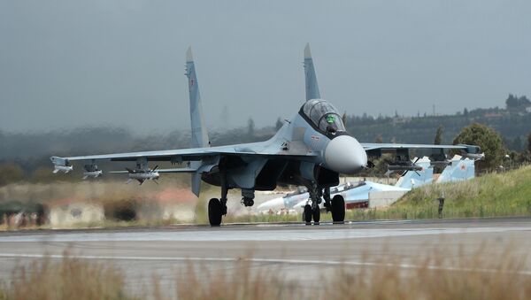 Un Su-30 ruso en Siria (archivo) - Sputnik Mundo